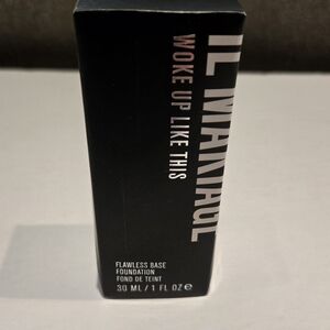 IL MAKIAGE Flawless Base Foundation - Never Opened